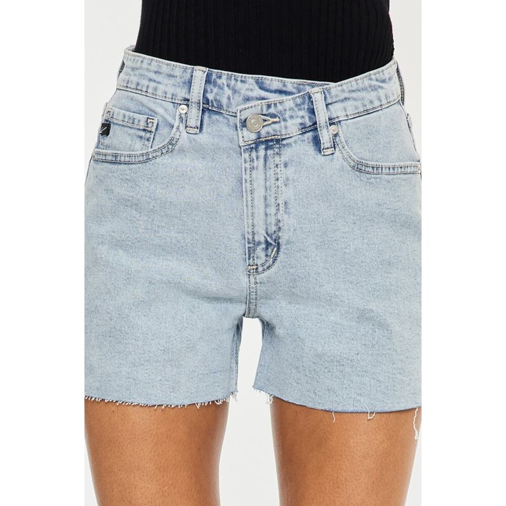 Kan Can High Rise Crossover Waist Band Shorts - KC20029L - Size 15/31